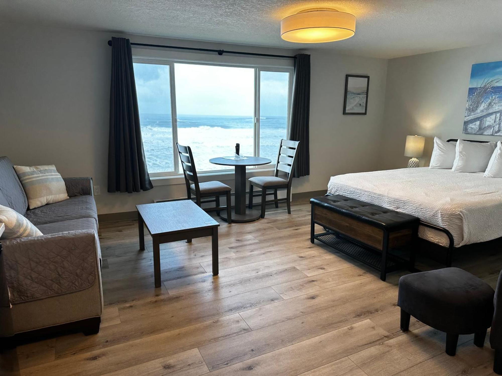 West Beach Suites Lincoln City Exterior foto