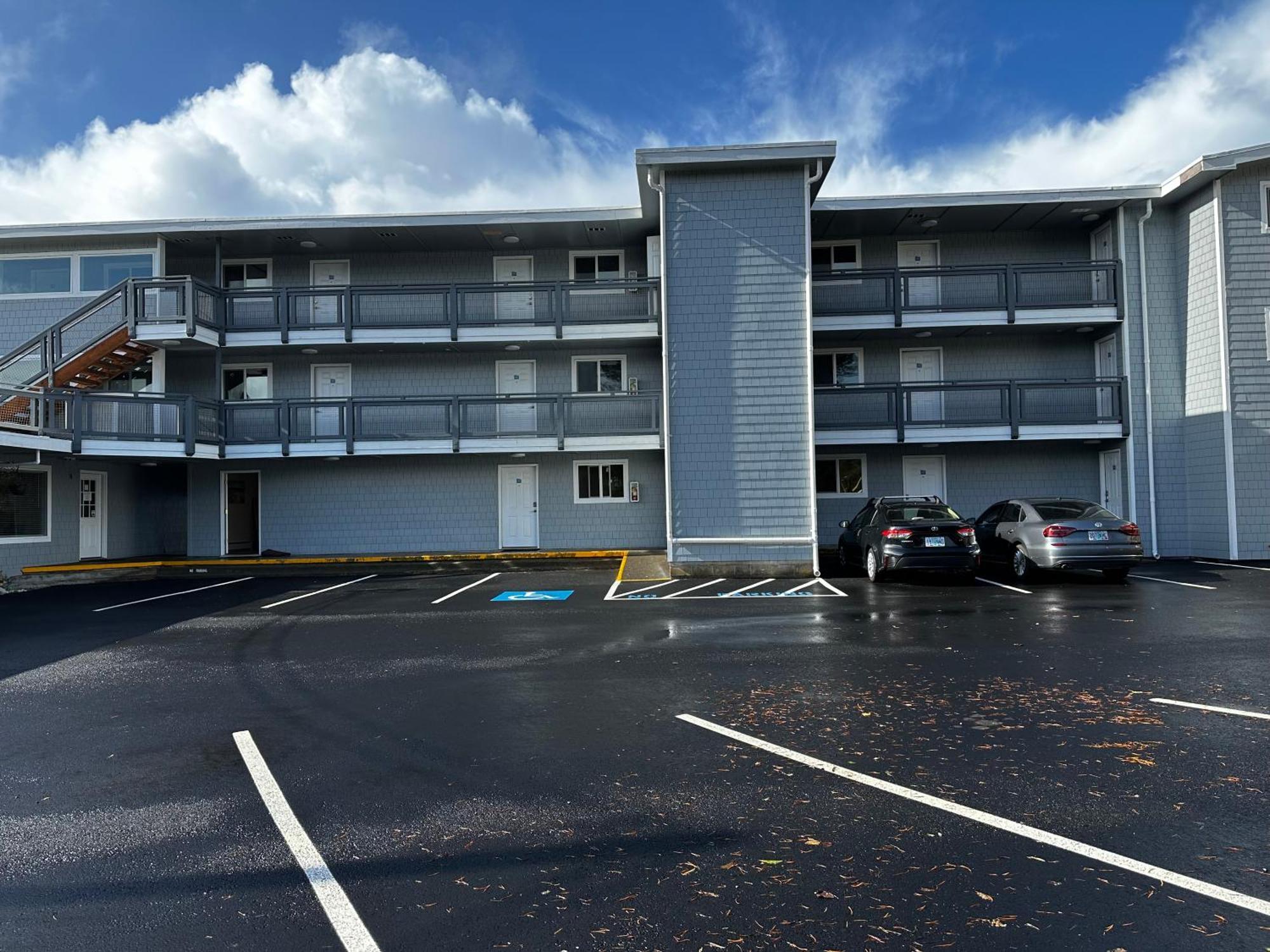 West Beach Suites Lincoln City Exterior foto